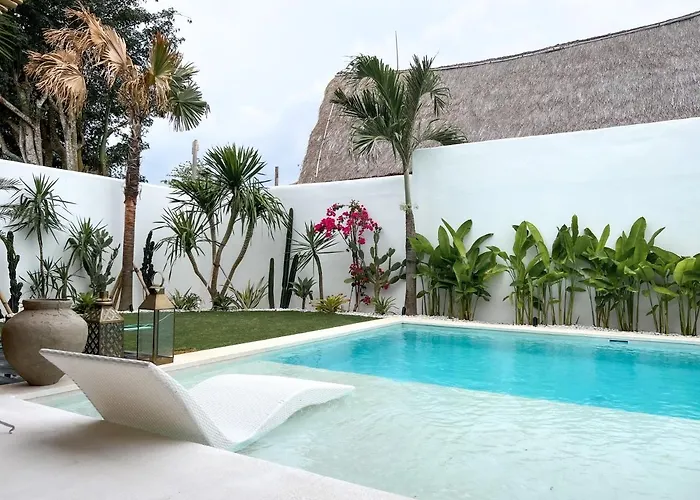Amaka Uluwatu (Bali)