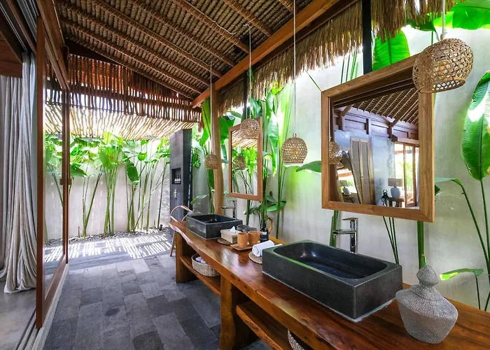 Amaka Villa
