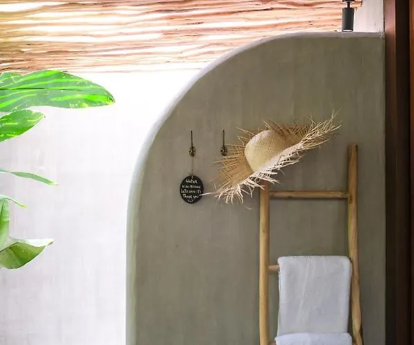 Amaka * Uluwatu (Bali)