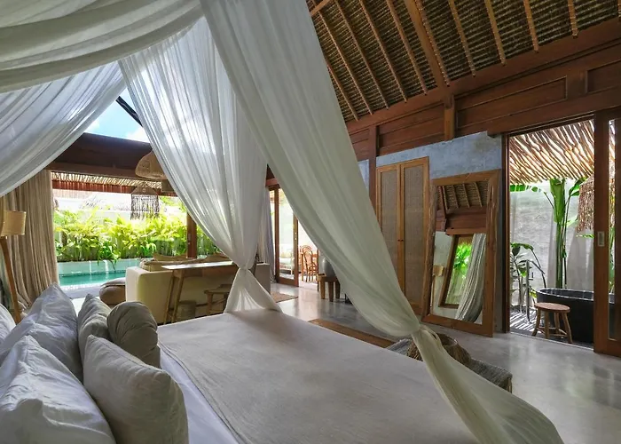 Amaka Villa